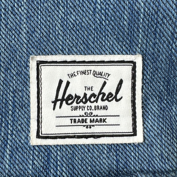 Herschel Fifteen Hip Pack Belt Bag Denim Blue Rare Hipster Crossbody Buckle - Picture 5 of 9